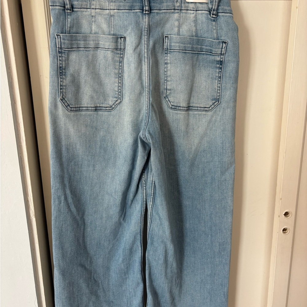 Pilcro and the Letterpress Light Wash Wide Leg full length jeans - Picture 6 of 7